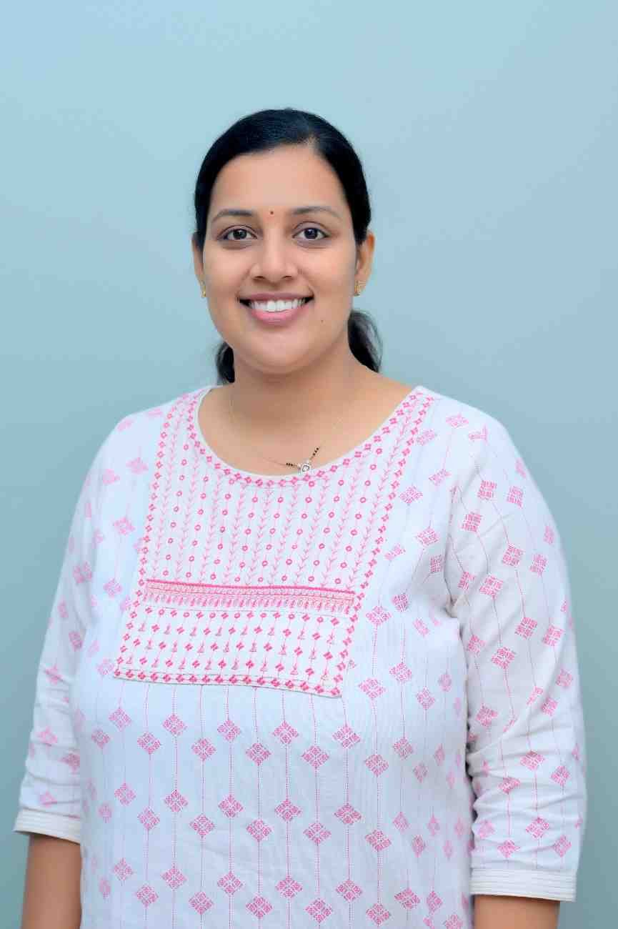 SR Design Hub Business Developement & Admin, Sayali Kale